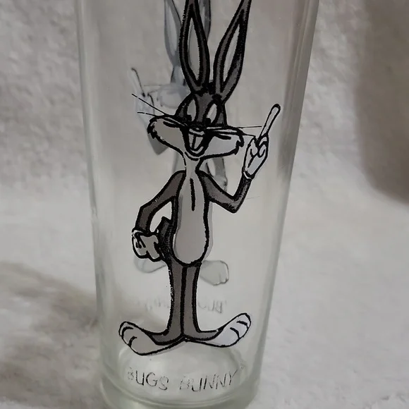 Vintage 1973 Pepsi Collector Series Bugs Bunny Glass - Picture 7 of 7
